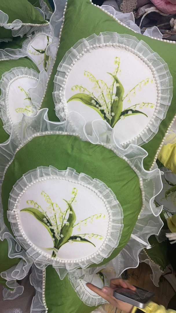 抱枕  铃兰花 绿