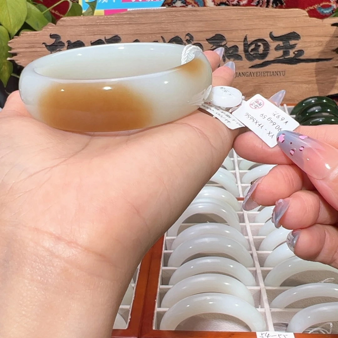 未镶嵌手镯和田玉新疆和田玉一口糖轮胎镯59.5