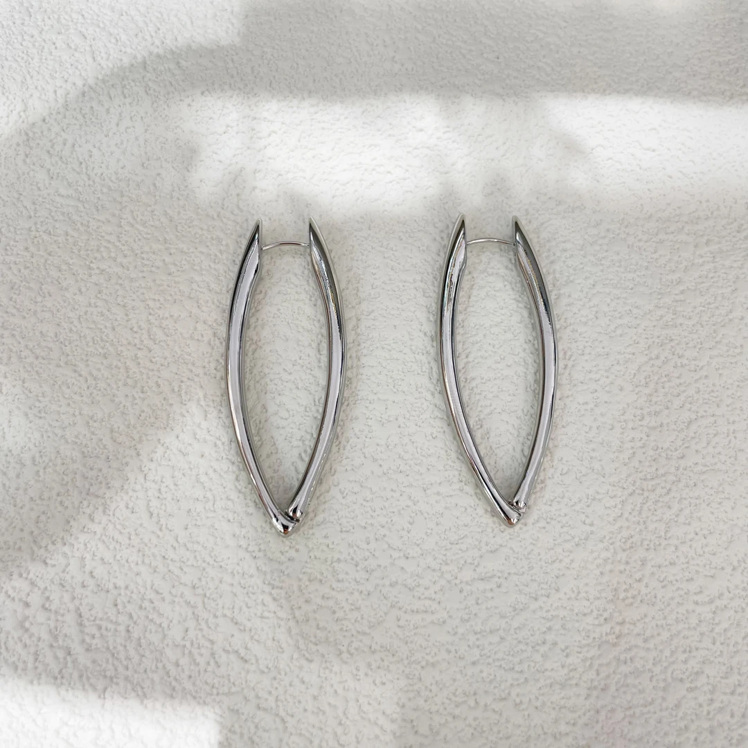 铜合金耳饰 欧美夸张ins风v形耳扣时尚潮流气质高级感耳环