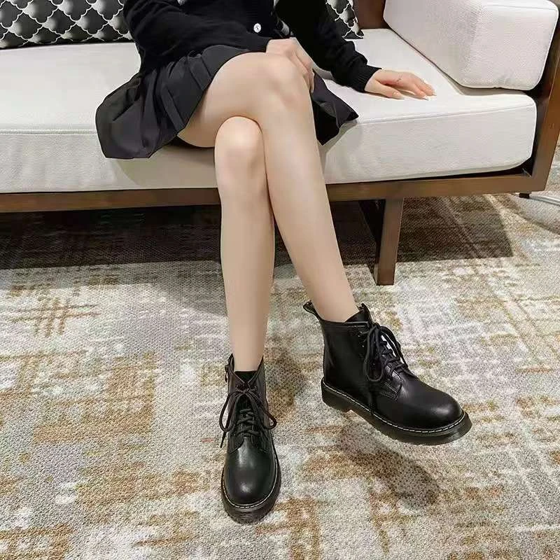 东东推荐 555 秋冬尖头新款时尚百搭真皮马丁靴短靴