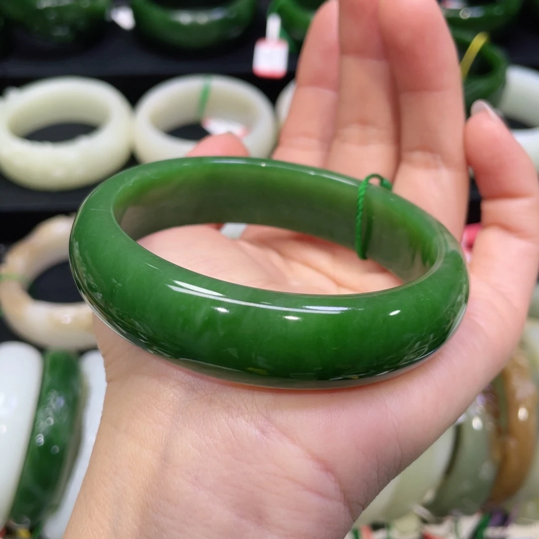 未镶嵌手镯和田玉76