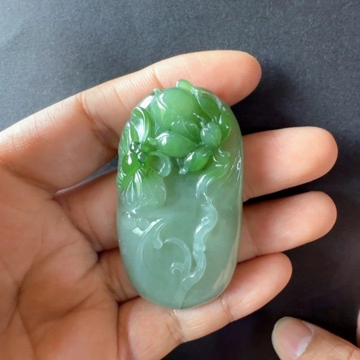 和田玉（碧玉）未镶嵌颈饰?*i