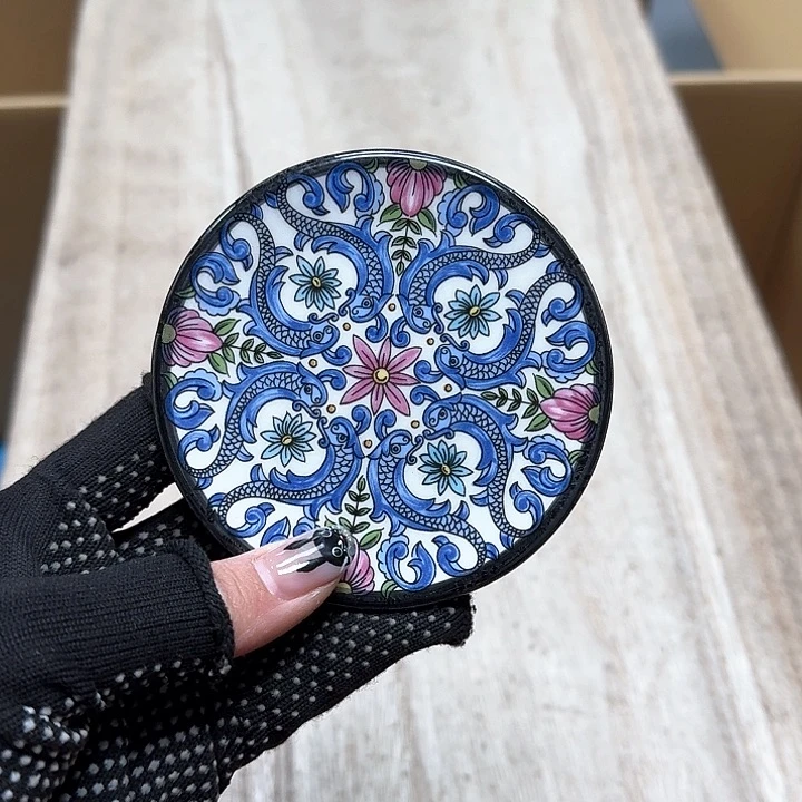 瓷片噗哈哈哈哈哈哈哈哈我的小可爱