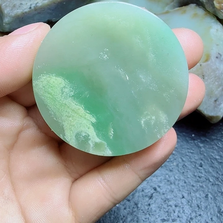 未镶嵌和田玉（糖玉）珠宝奇石