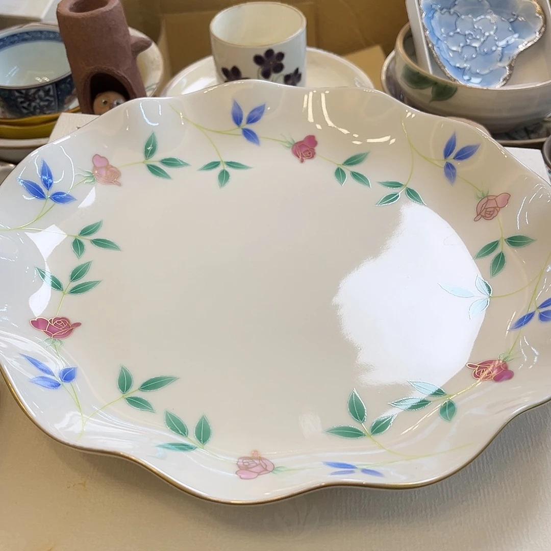 盖碗在家门口吃完早餐去接