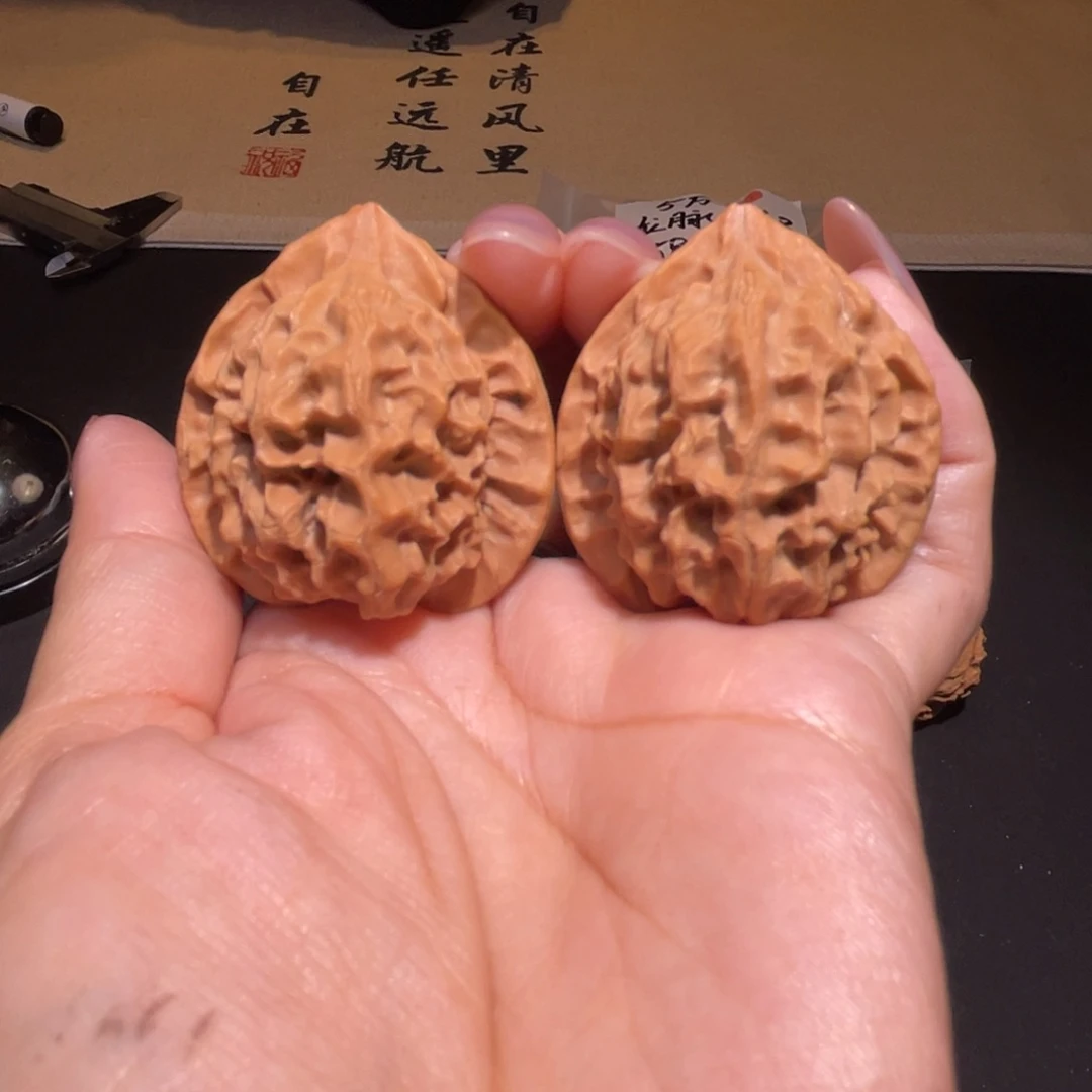把件文玩核桃38左右龙鳞