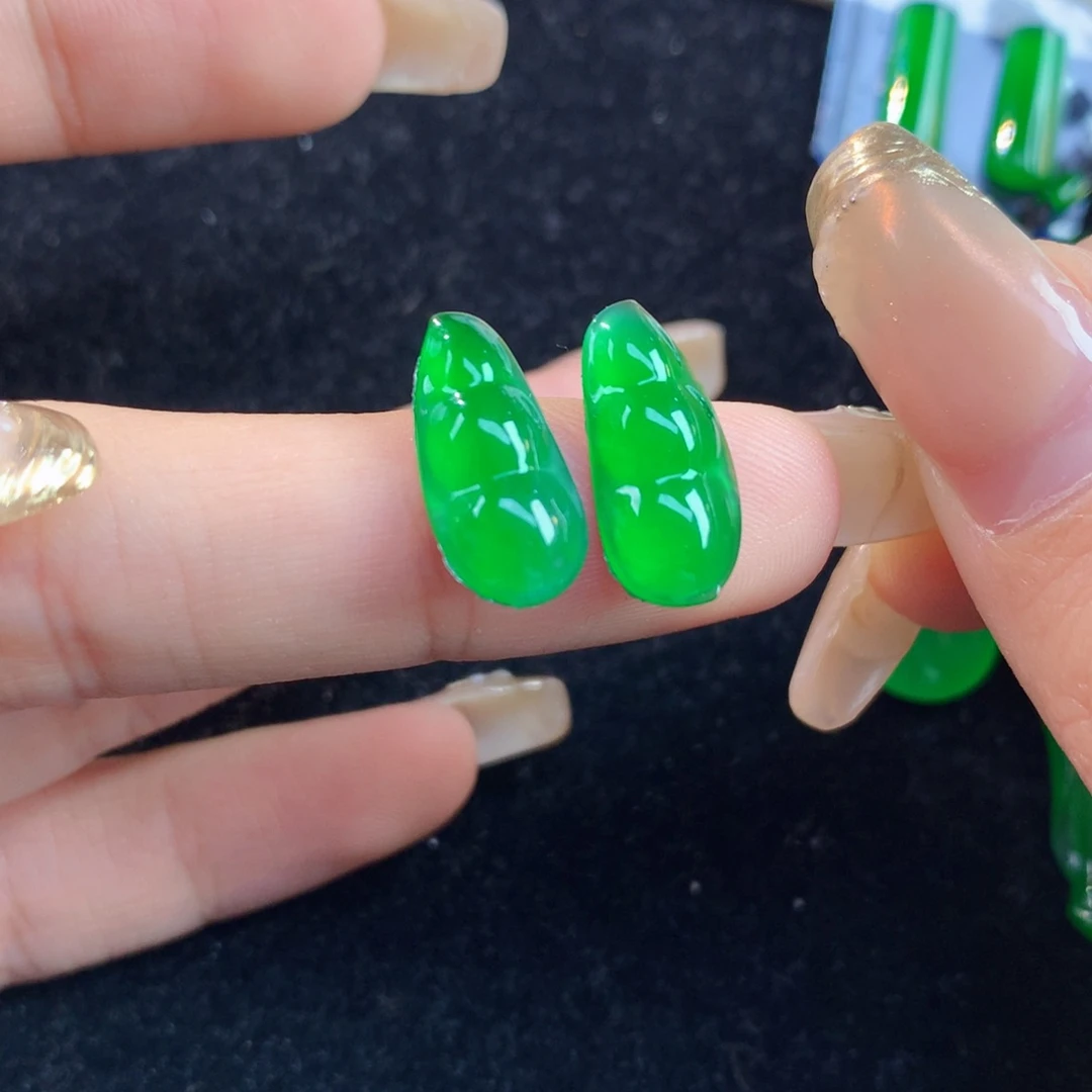 翡翠裸石15.57/4.74/3.80