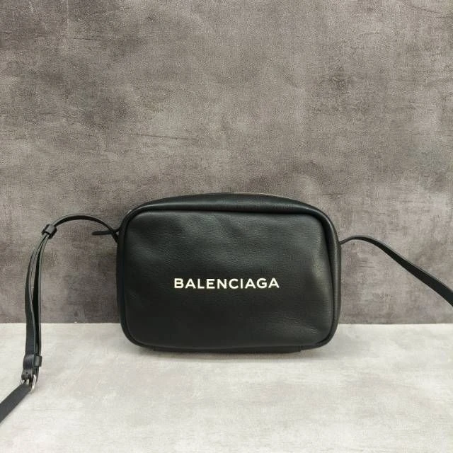 95新/巴黎世家/C14126002802/[251218CZ02]