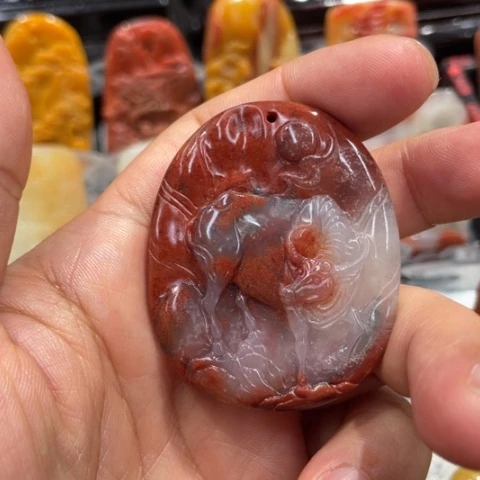 【闪购商品】石英质玉（黄龙玉）未镶嵌颈饰