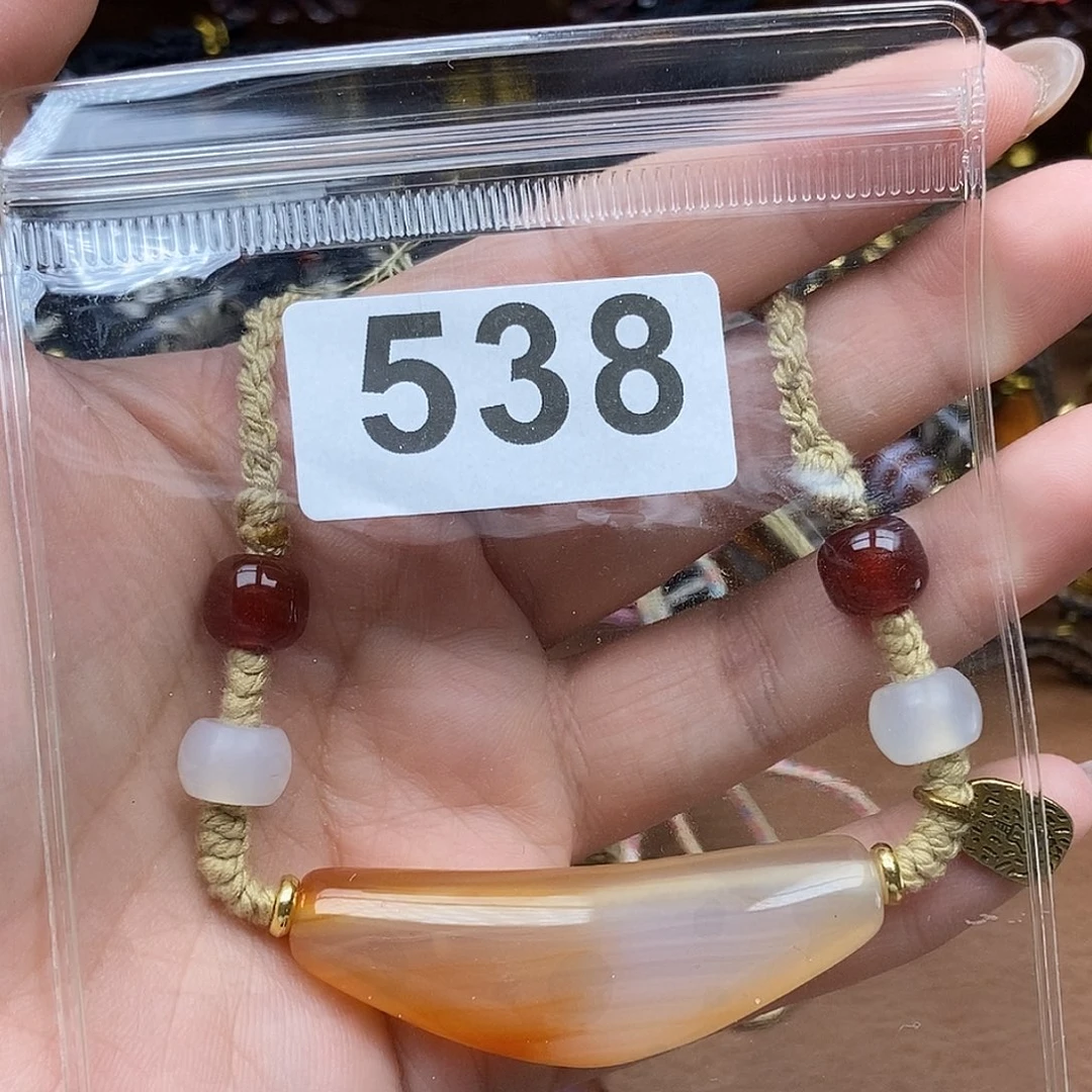 玛瑙/玉髓未镶嵌颈饰