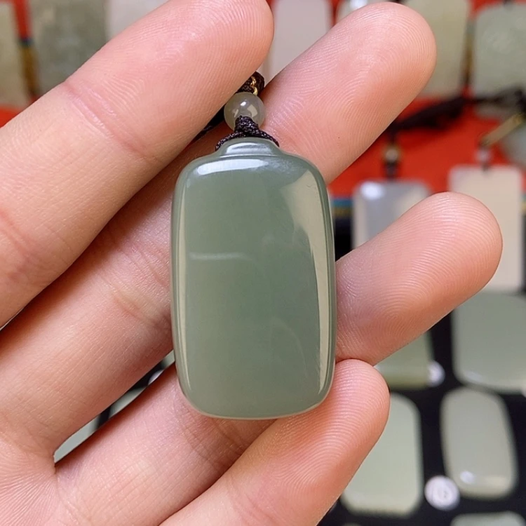 【闪购商品】颈饰未镶嵌和田玉