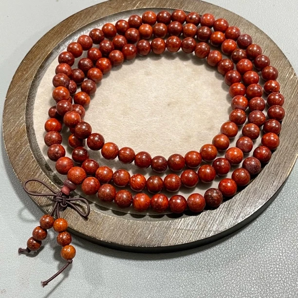 B149血檀卡0.8圆珠多圈手串（底色多样 发其一）