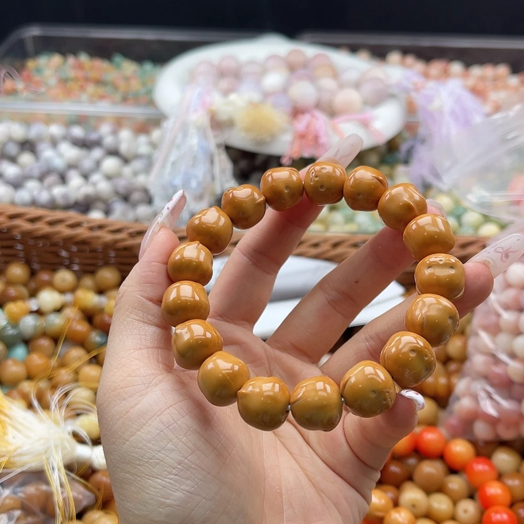 白玉菩提吊坠瑤****?14mm/1串猴头小熊