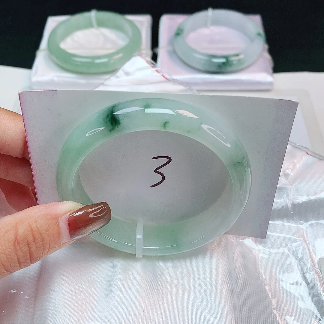 翡翠未镶嵌手镯 正圈54+