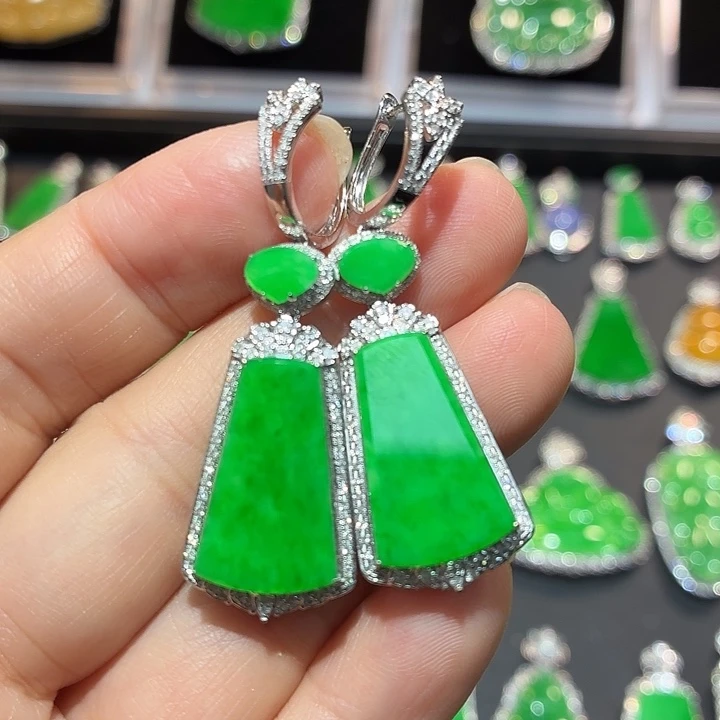 翡翠18K金镶嵌吊坠(不含链)翡翠