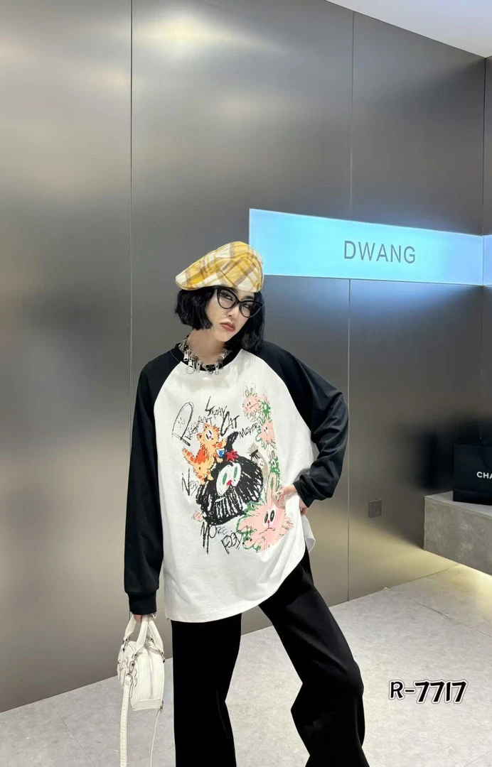 大码拼色插肩显瘦百搭中长款圆领t恤潮流宽松女装春季长袖7717