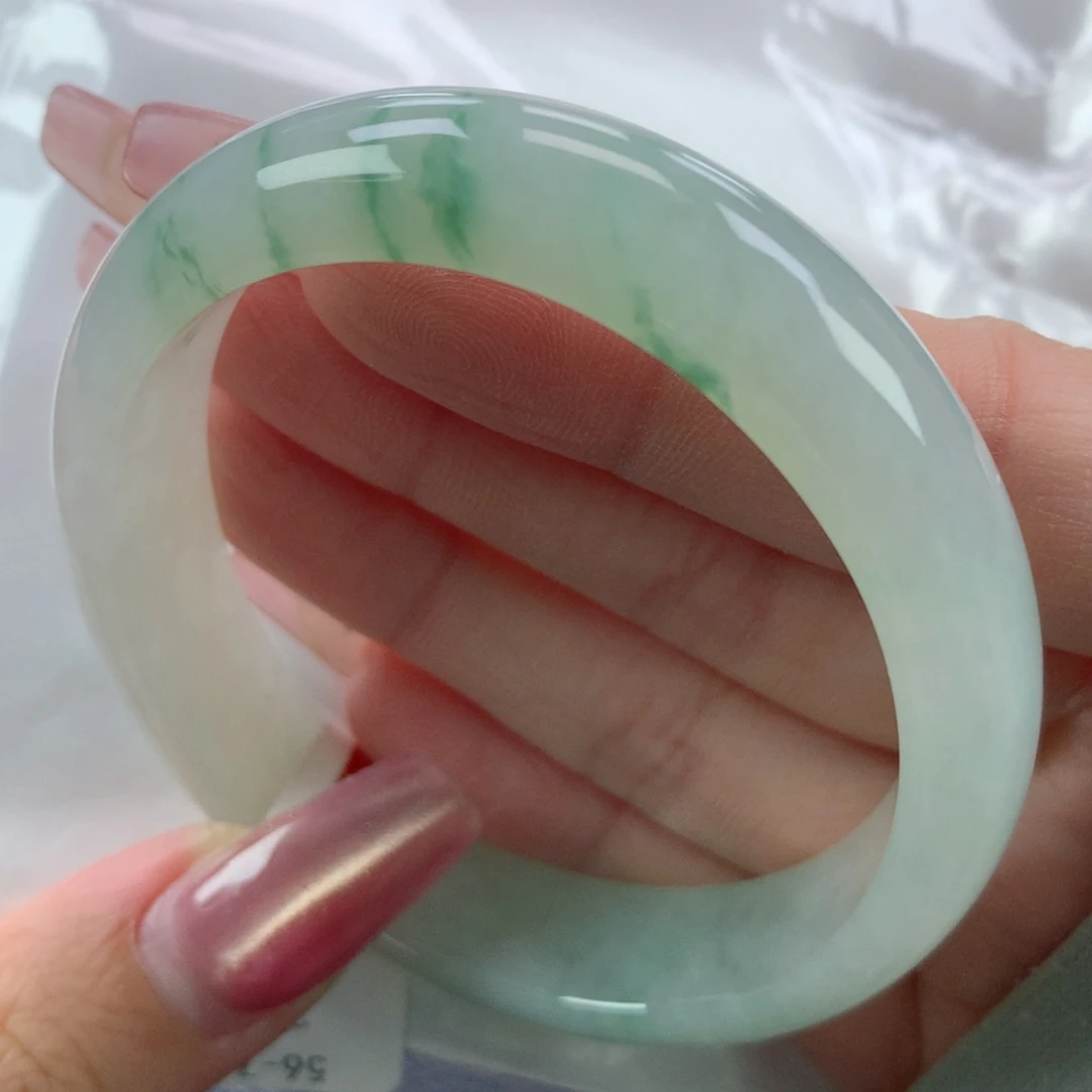 翡翠手镯未镶嵌缅甸天然翡翠A货56贵