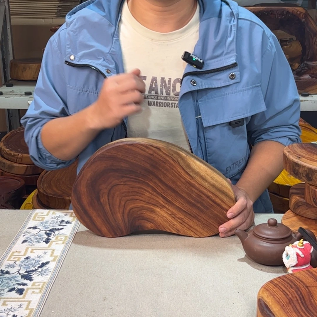 香樟木原木产品木头