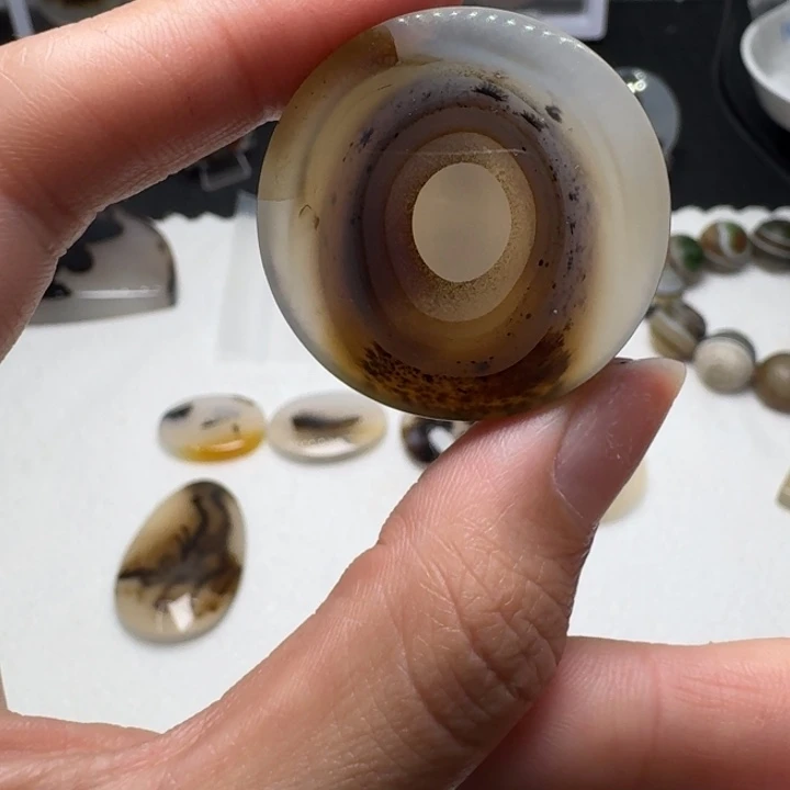 玛瑙/玉髓未镶嵌摆件