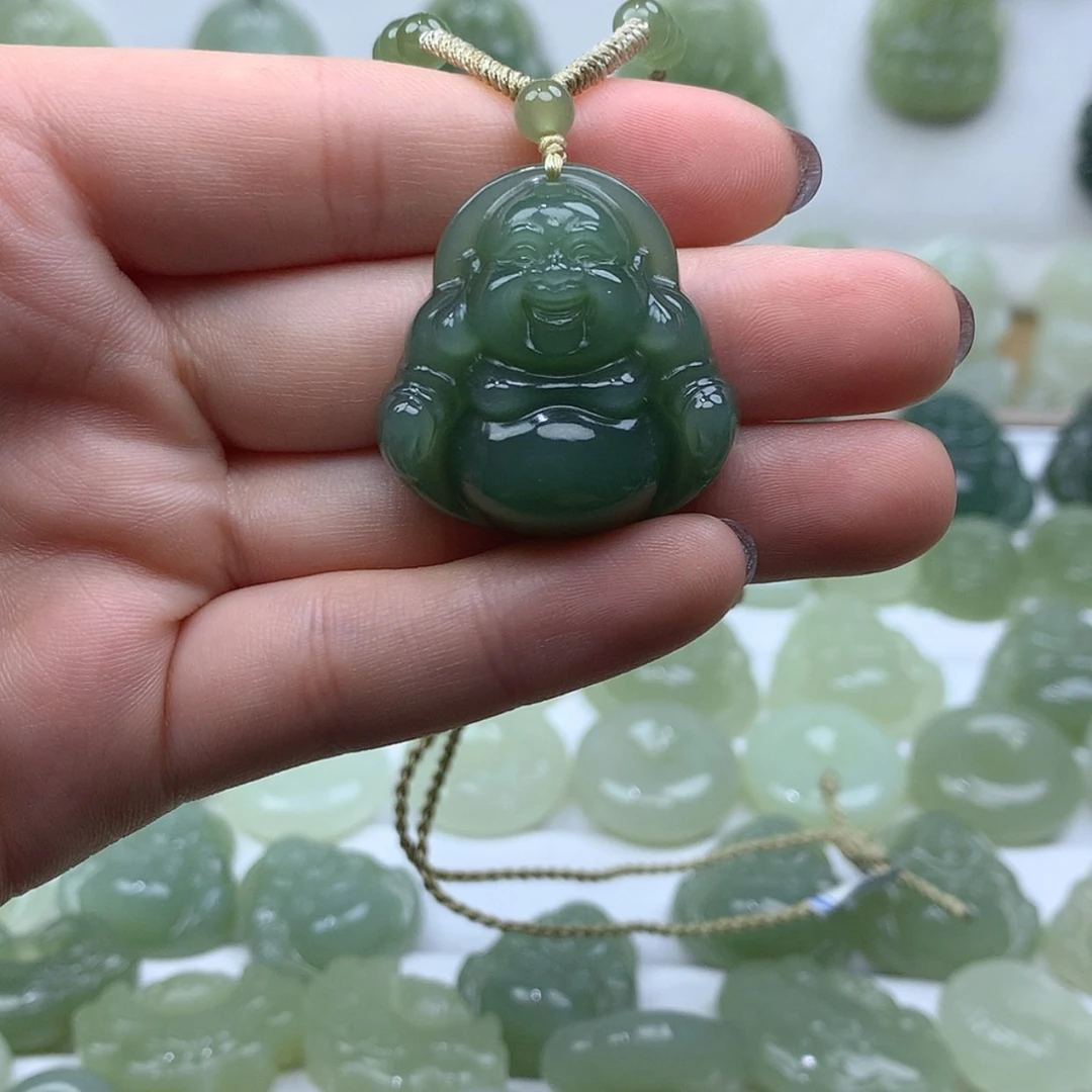 【闪购商品】颈饰未镶嵌和田玉