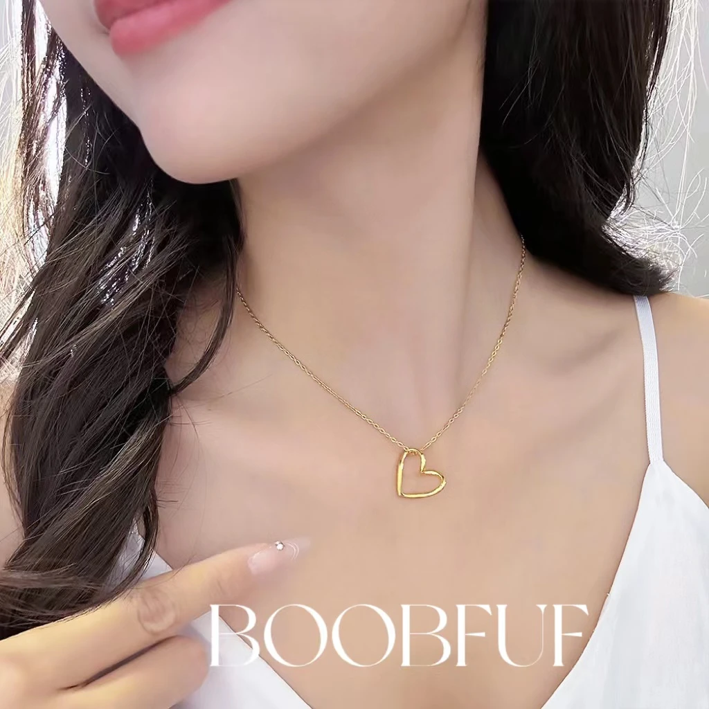 镂空爱心项链女款简约甜美心形吊坠时尚百搭高级感轻奢小众锁骨链
