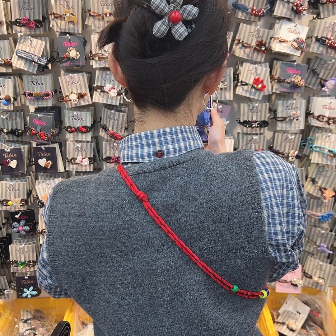 布艺铁合金充棉花花懒人