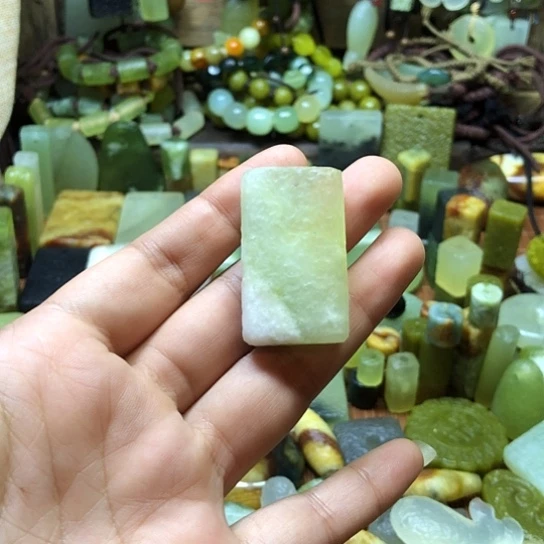 未镶嵌岫玉吊坠岫玉