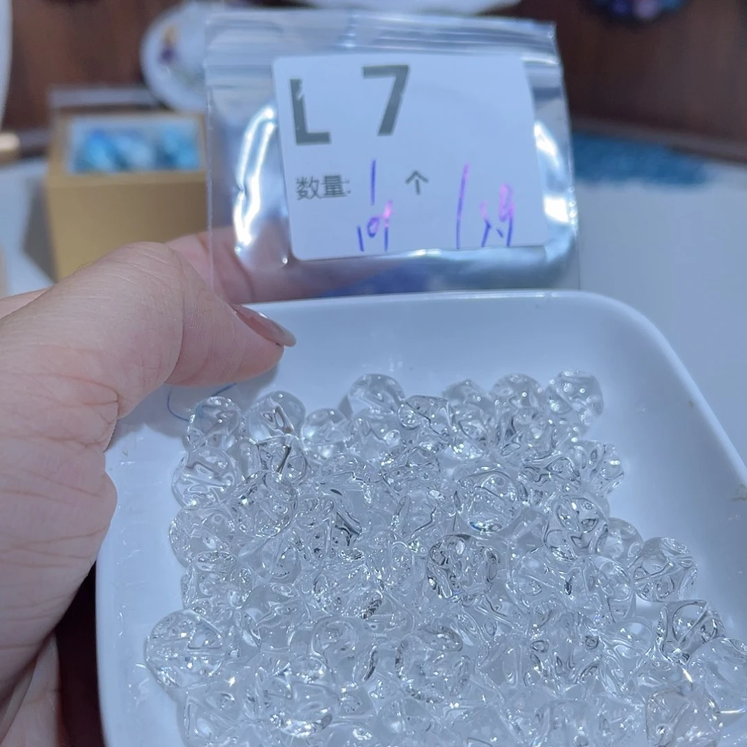 水晶珠宝半成品未镶嵌L7。