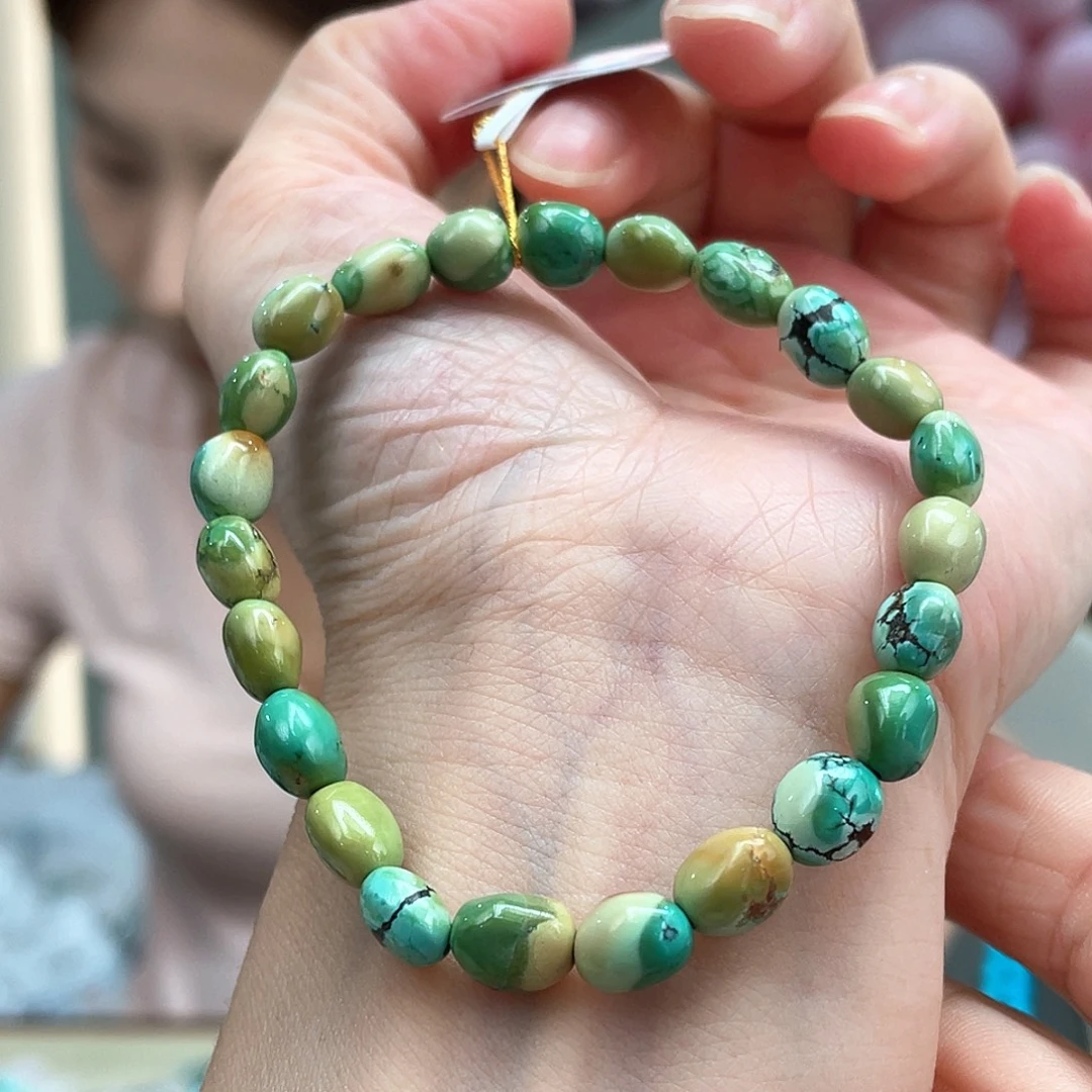 绿松石未镶嵌颈饰