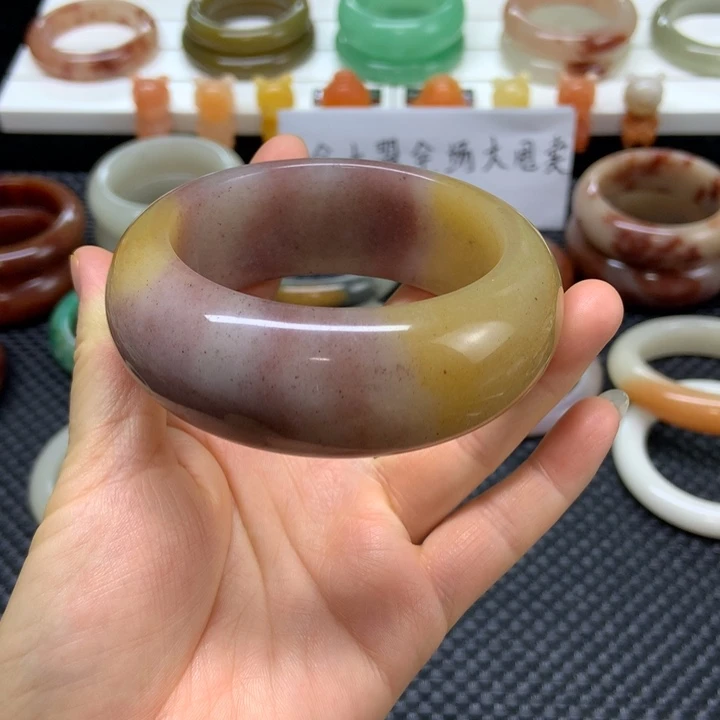 石英质玉未镶嵌手镯