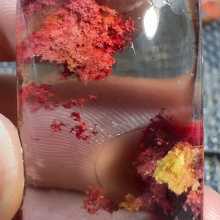 哎***错发晶颈饰未镶嵌你