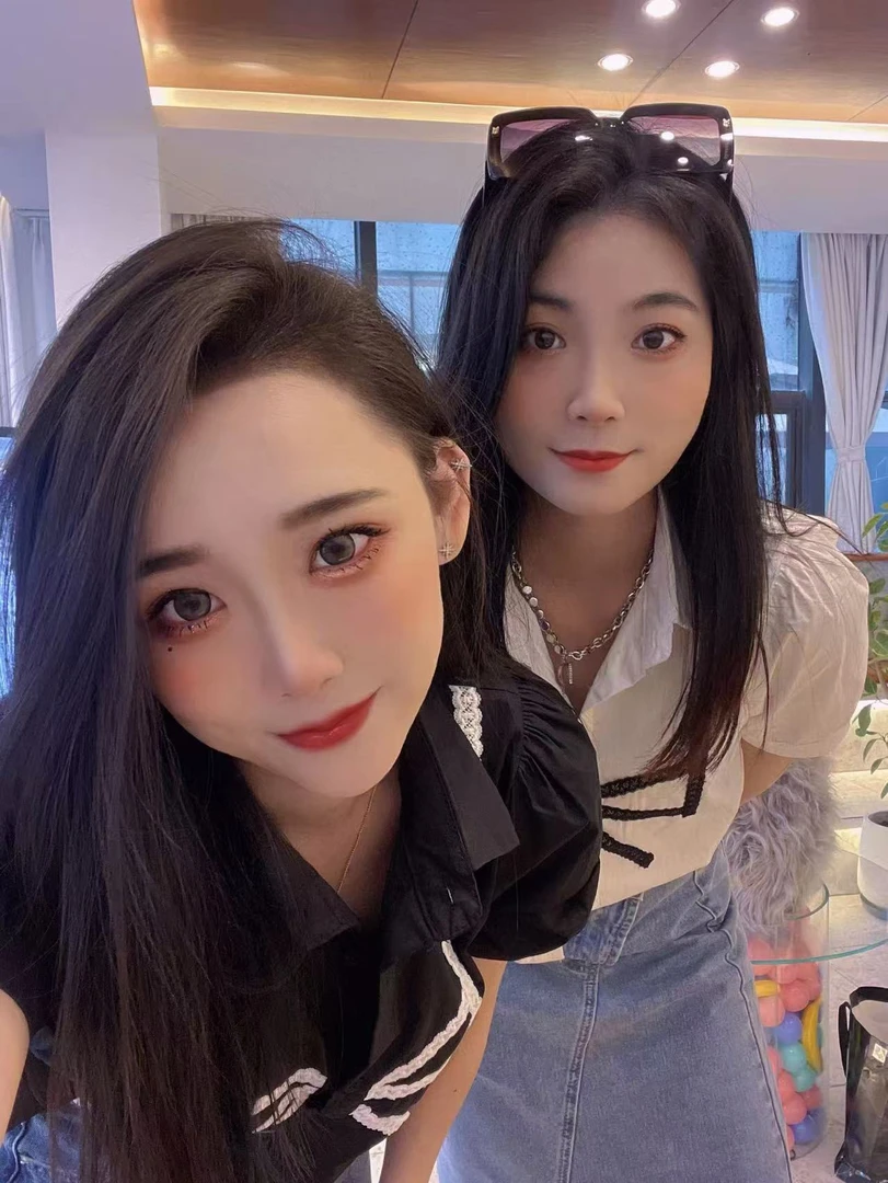 随机辣妹女装上衣一件