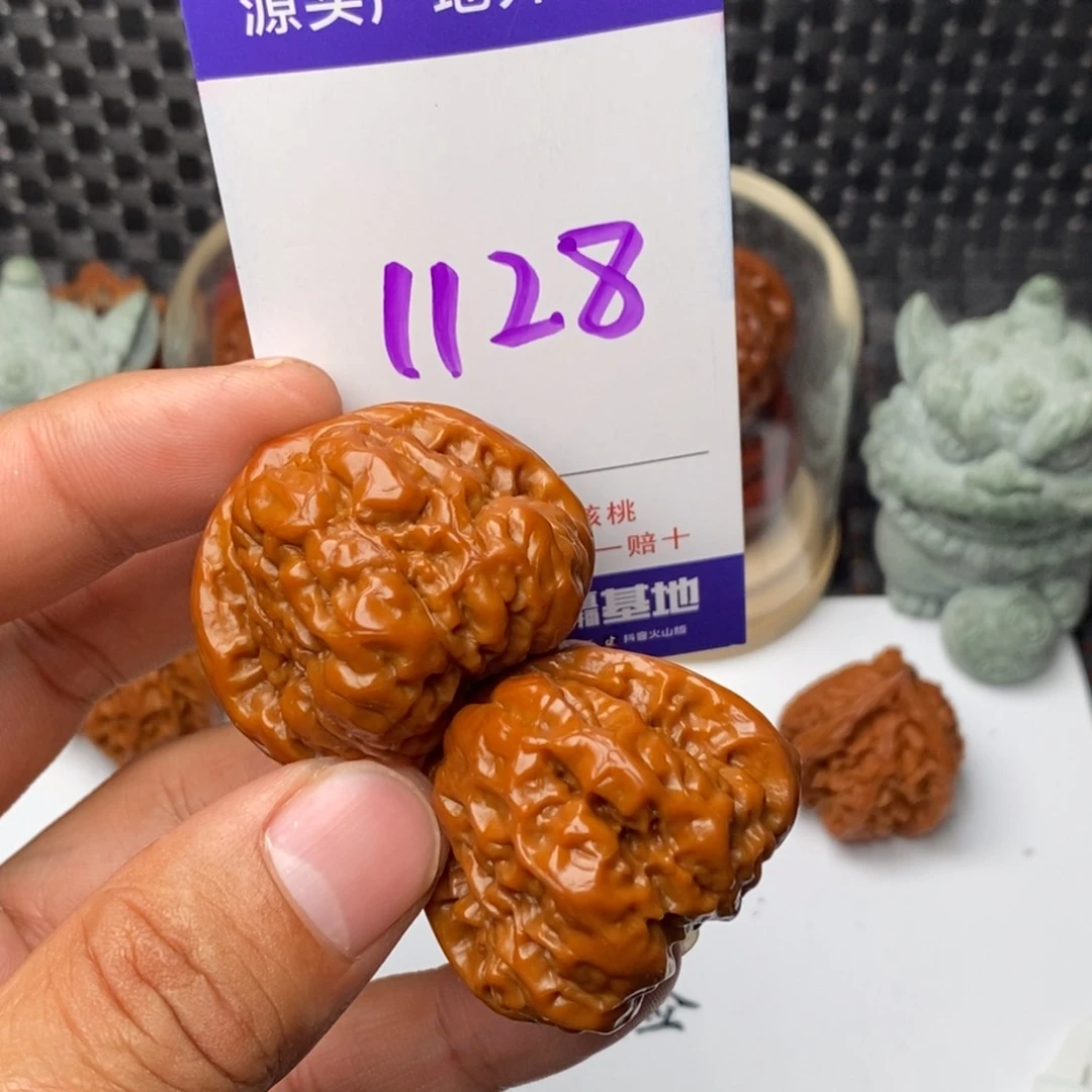 文玩核桃把件核桃