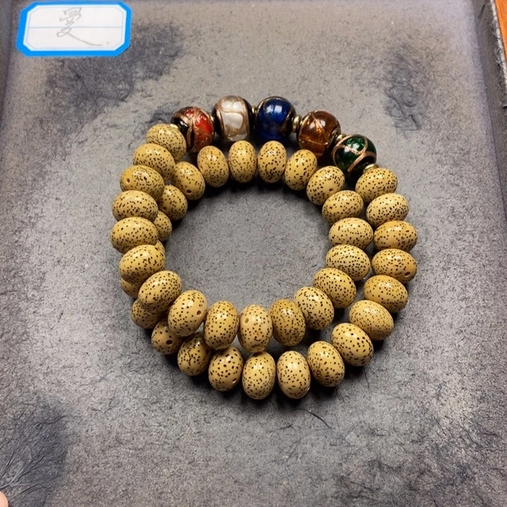 星月菩提吊坠菩提