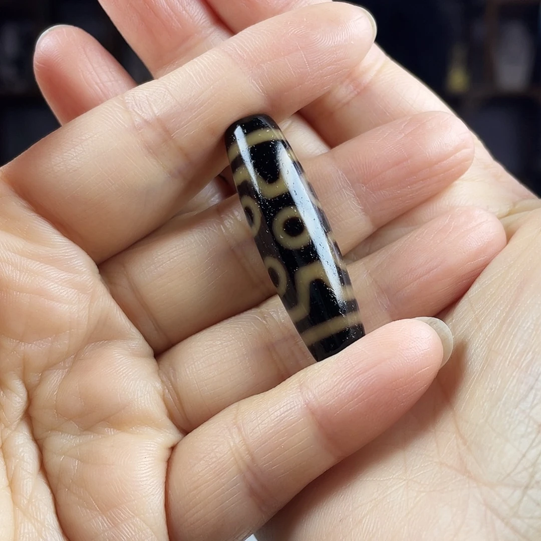 玛瑙/玉髓合金颈饰黑金