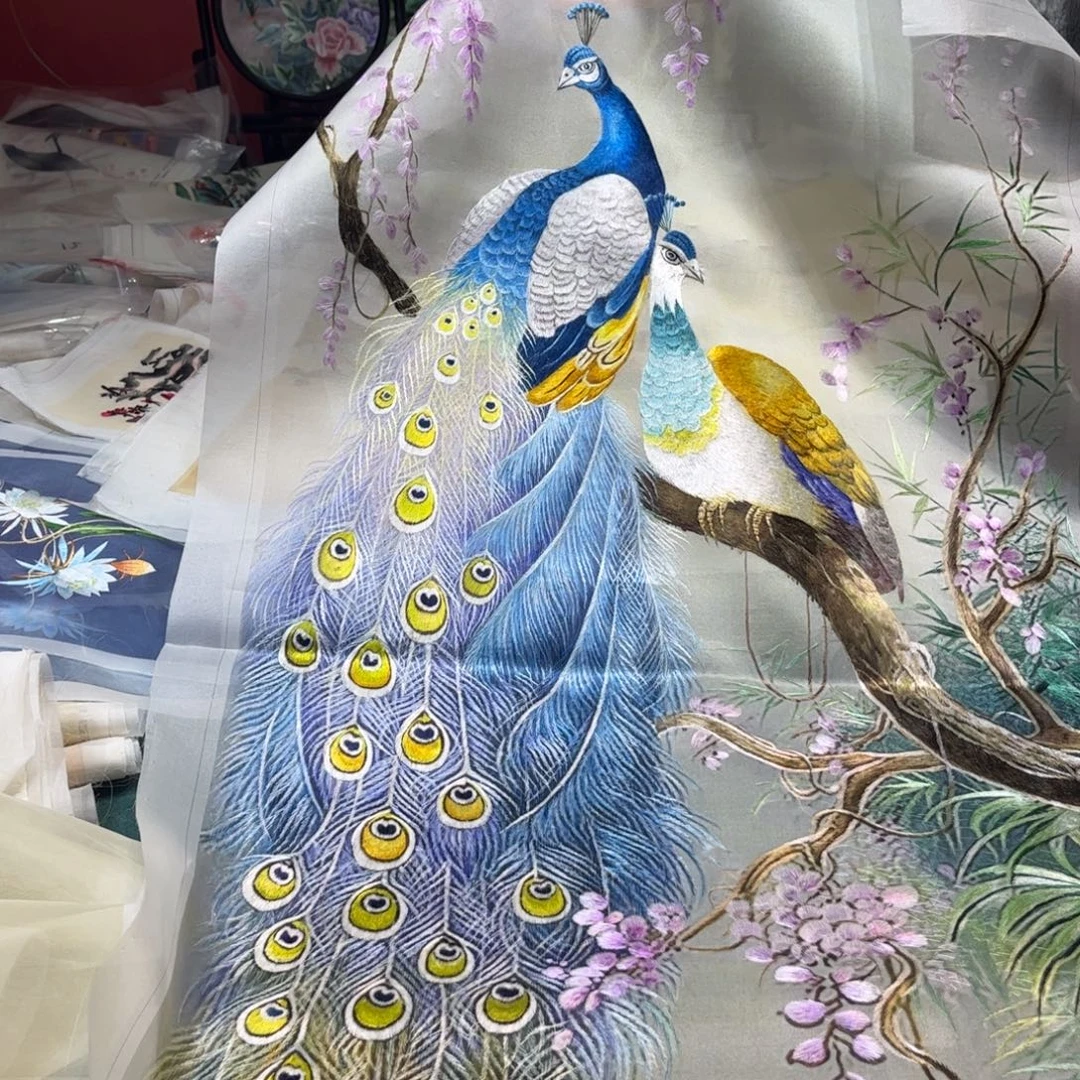 小***懒织绣纯手工制作了两