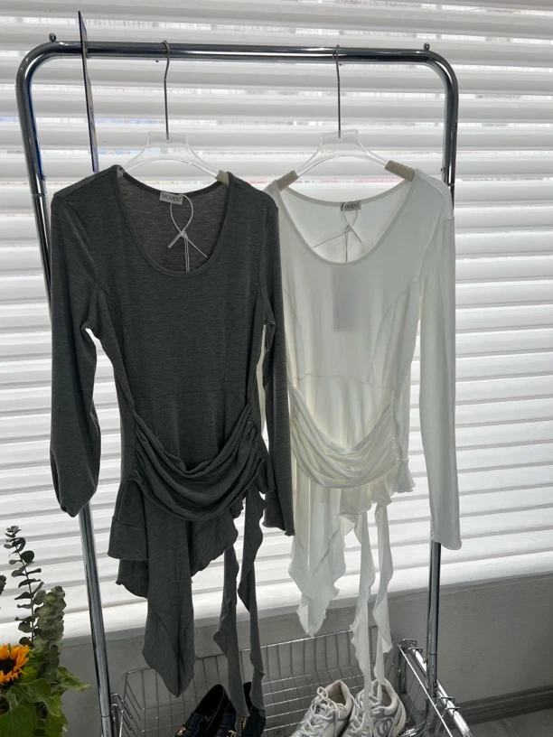 设计不规则芭蕾风修身T恤女