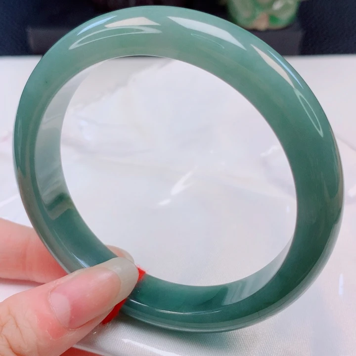 翡翠未镶嵌手镯60圈