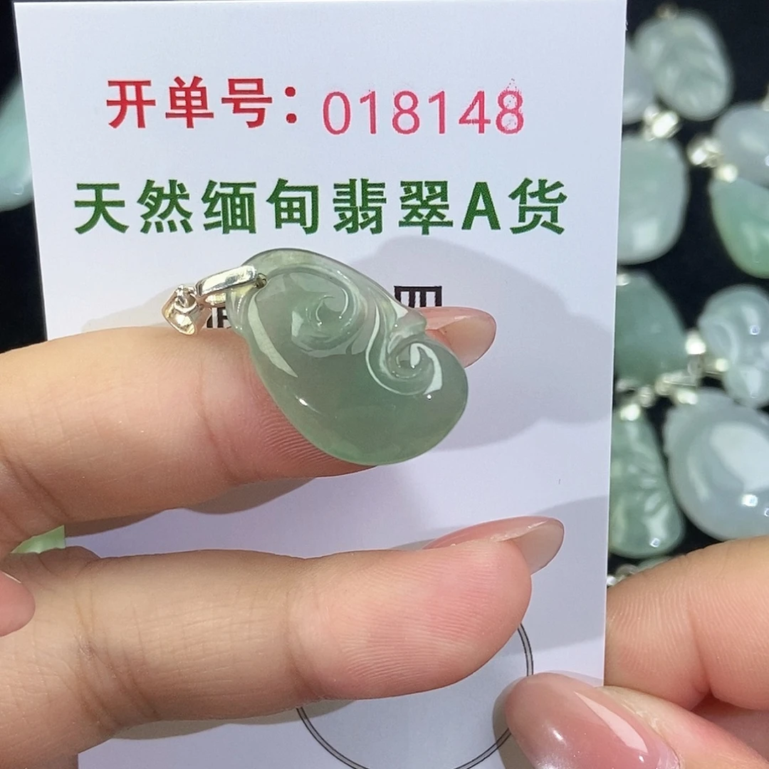 翡翠未镶嵌颈饰天然