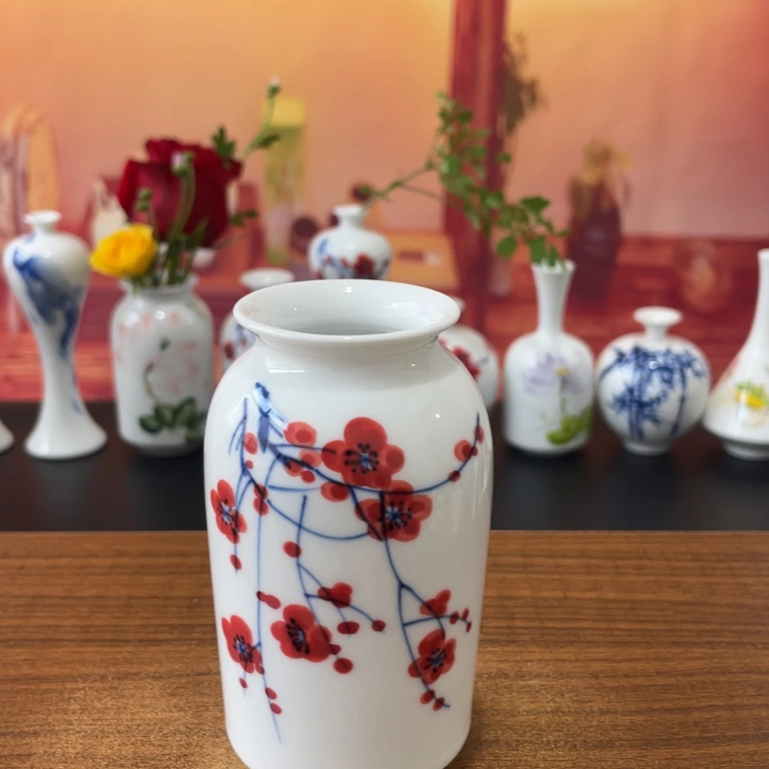 景德镇小花瓶等着你