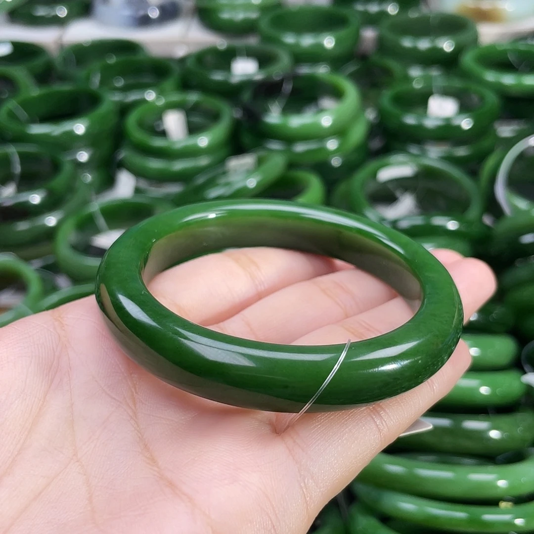 未镶嵌手镯和田玉（碧玉）