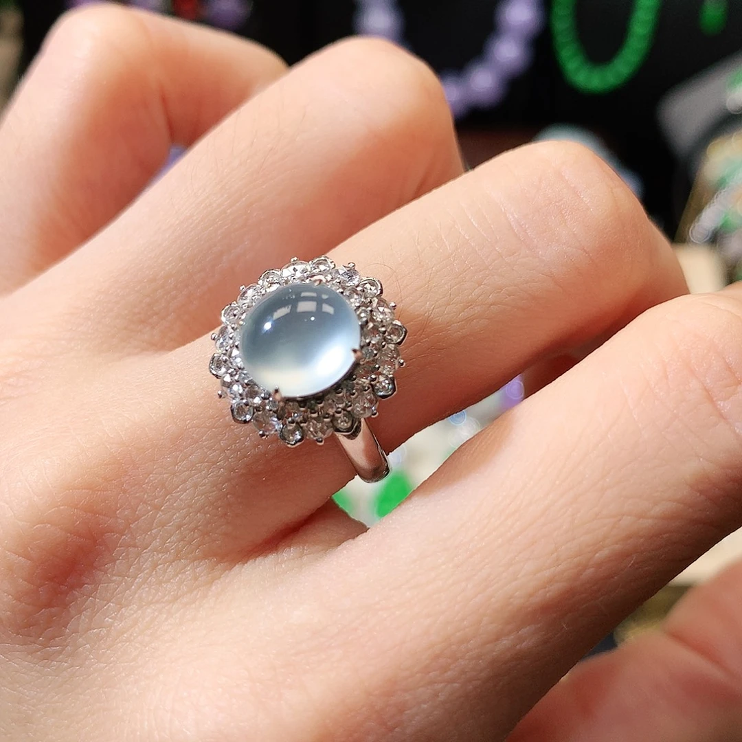 翡翠18K金镶嵌戒指