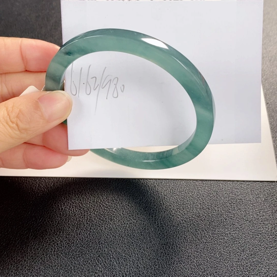 翡翠未镶嵌手镯天然翡翠