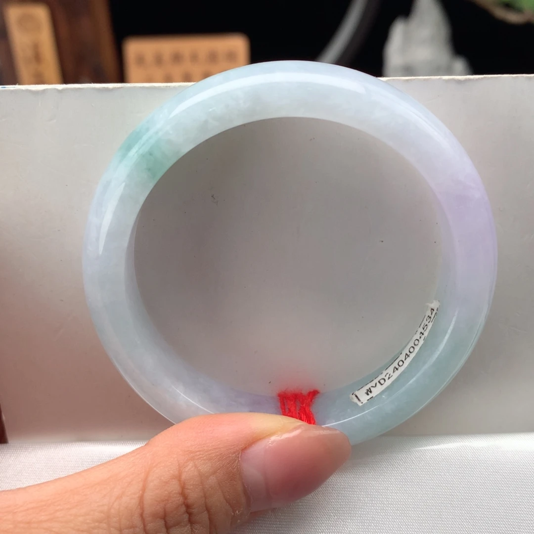 翡翠未镶嵌手镯纯天然03