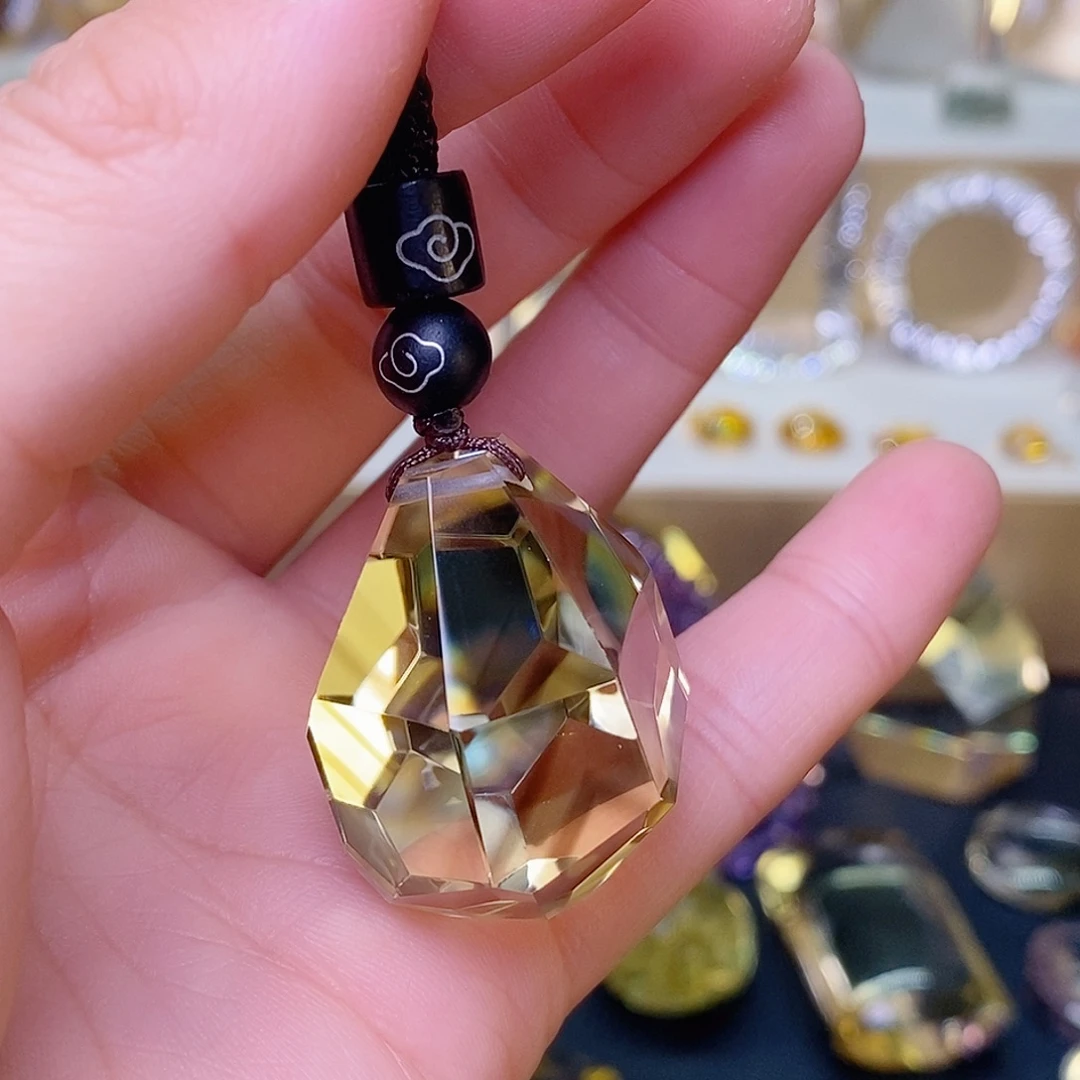 吊坠(赠链)水晶未镶嵌