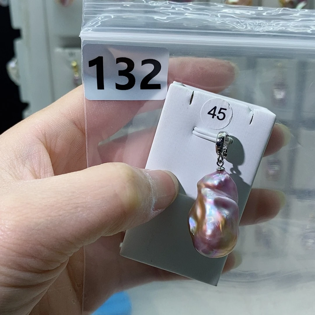 淡水珍珠合金颈饰