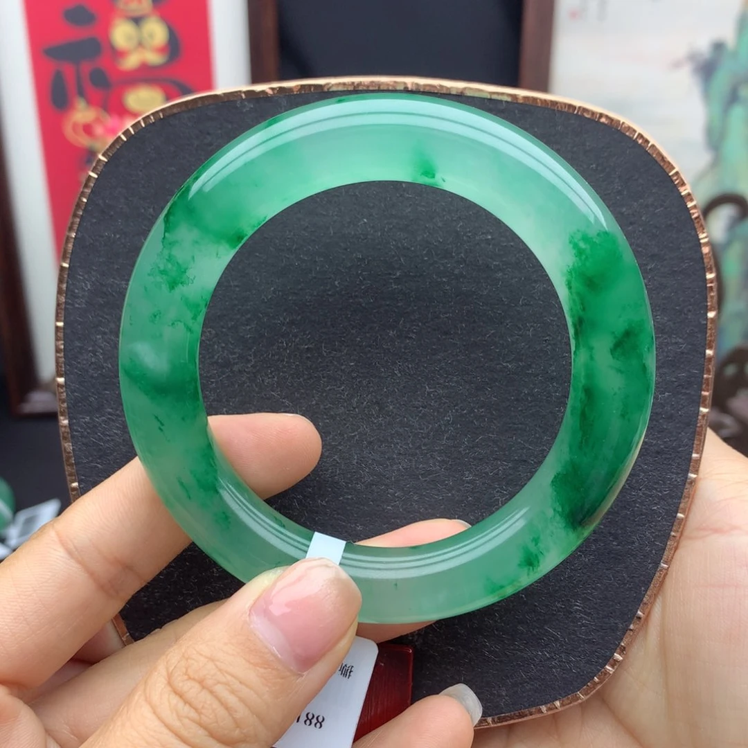 石英质玉手镯未镶嵌老*