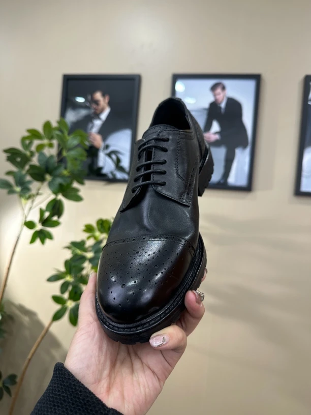 特批布洛克雕花水洗马皮乐福一脚蹬光头德比圆头男鞋商务休闲皮鞋