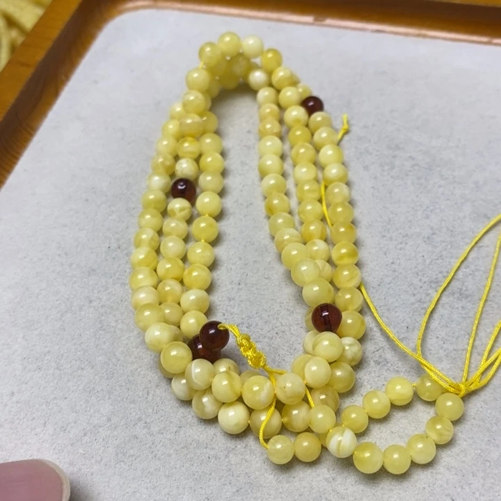 裸石蜜蜡未镶嵌串