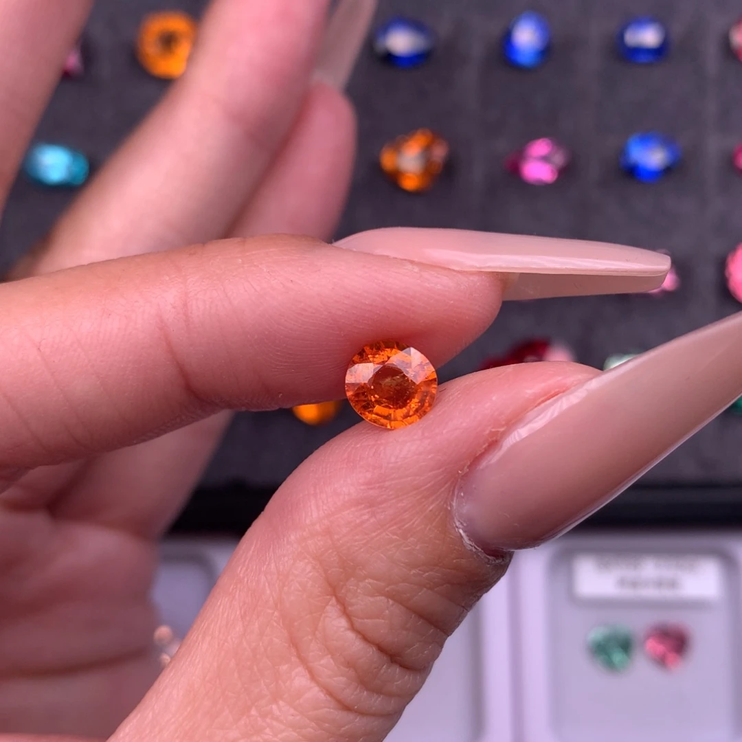 石榴石（芬达石）珠宝半成品未镶嵌1.43ct爱马仕橙色特价